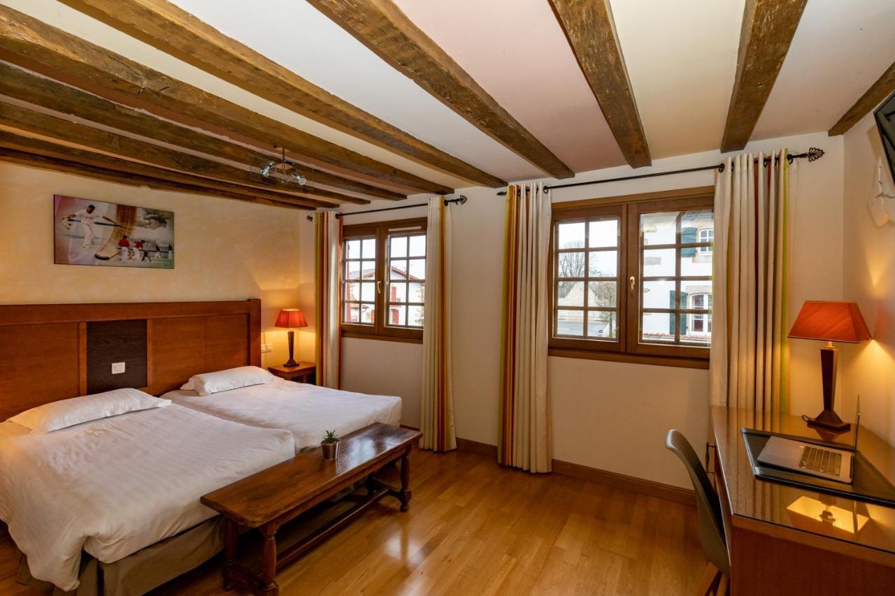 Hotel Lastiry Sare Room photo