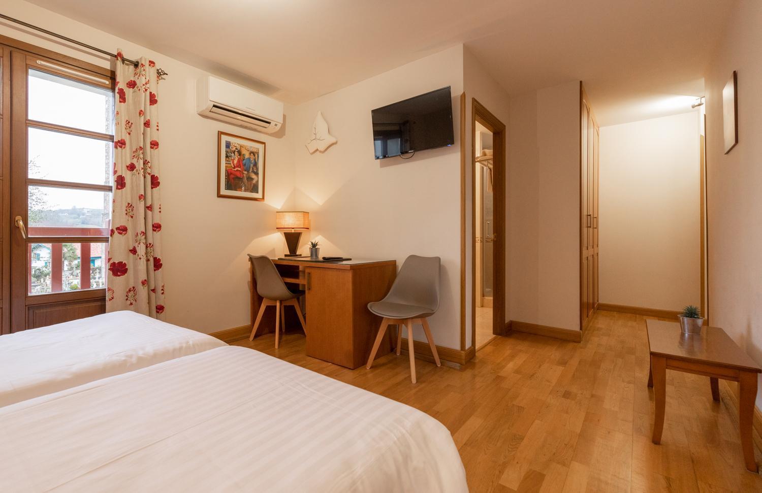 Hotel Lastiry Sare Room photo